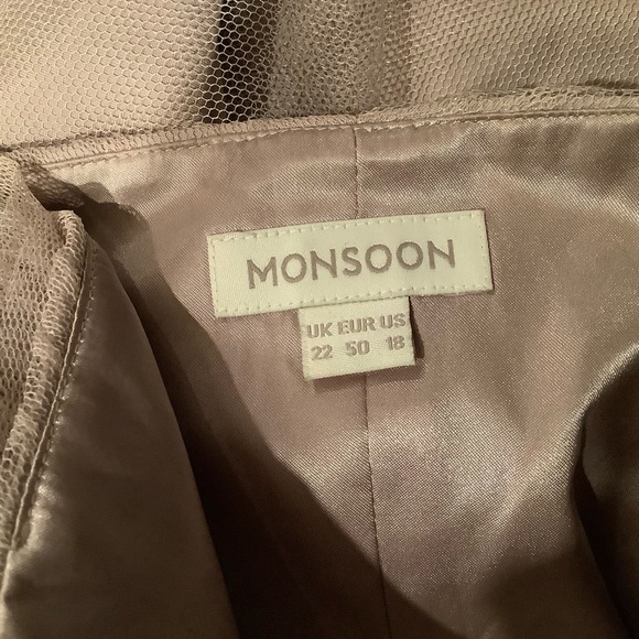 Monsoon Tulle Blush Pink Party Dress Size 18 With a Jeweled Belt - Picture 4 of 5